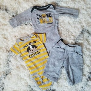 Carter's Baby Boy's Newborn 3 Piece Set